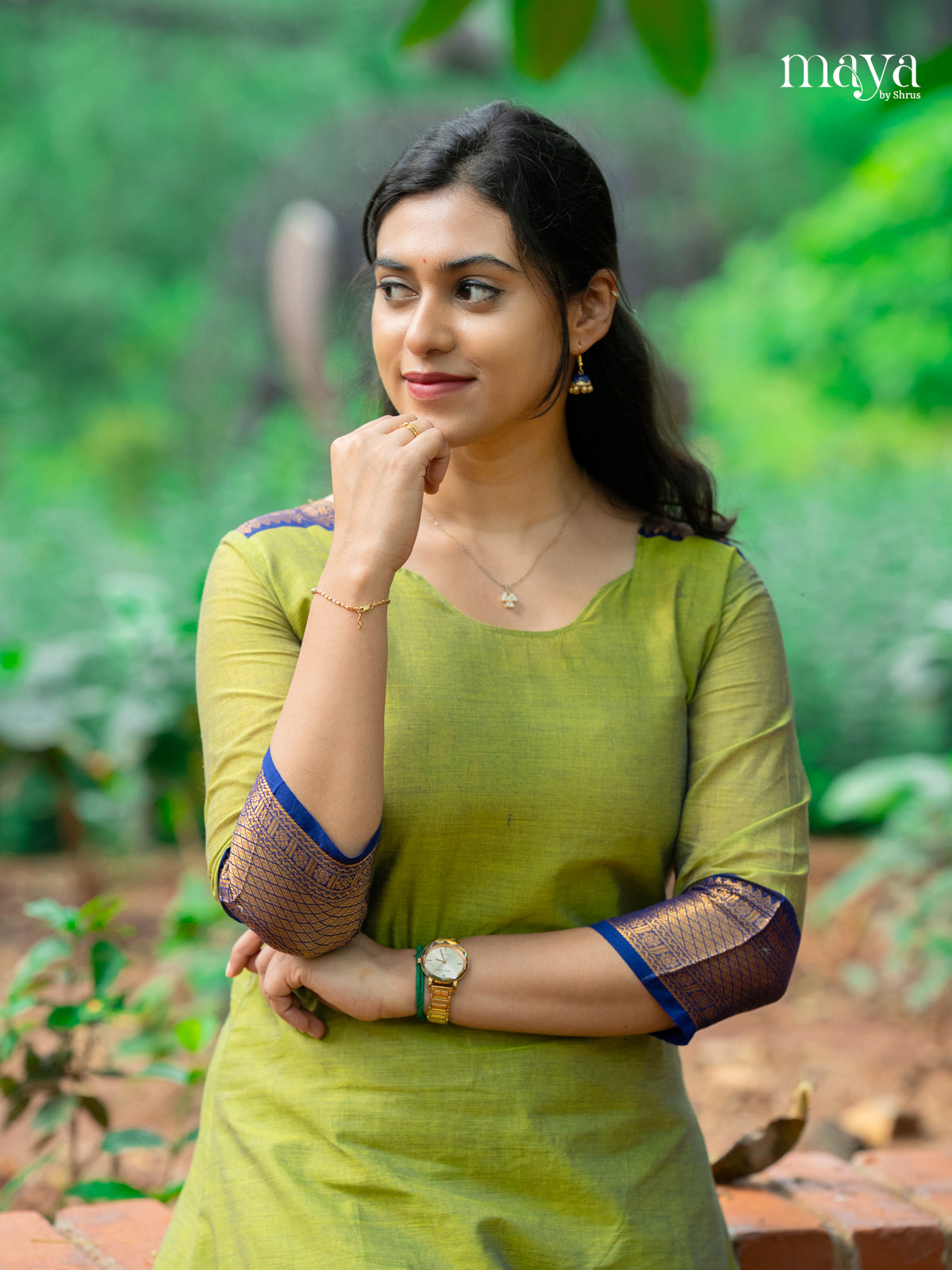 Exquisite Parrot Green Chettinad Cotton Kurti With Blue Zari 4