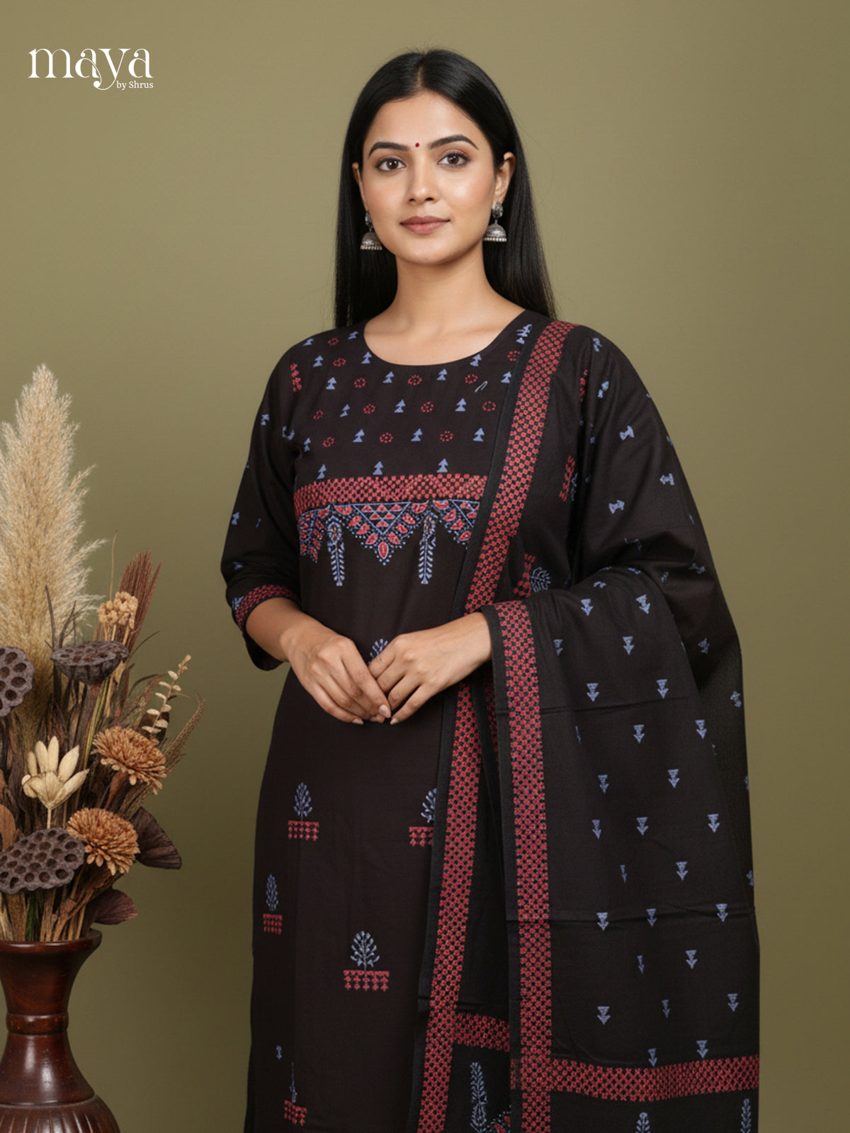 Stylish Black Colour Salwar Suit With Printed Dupatta