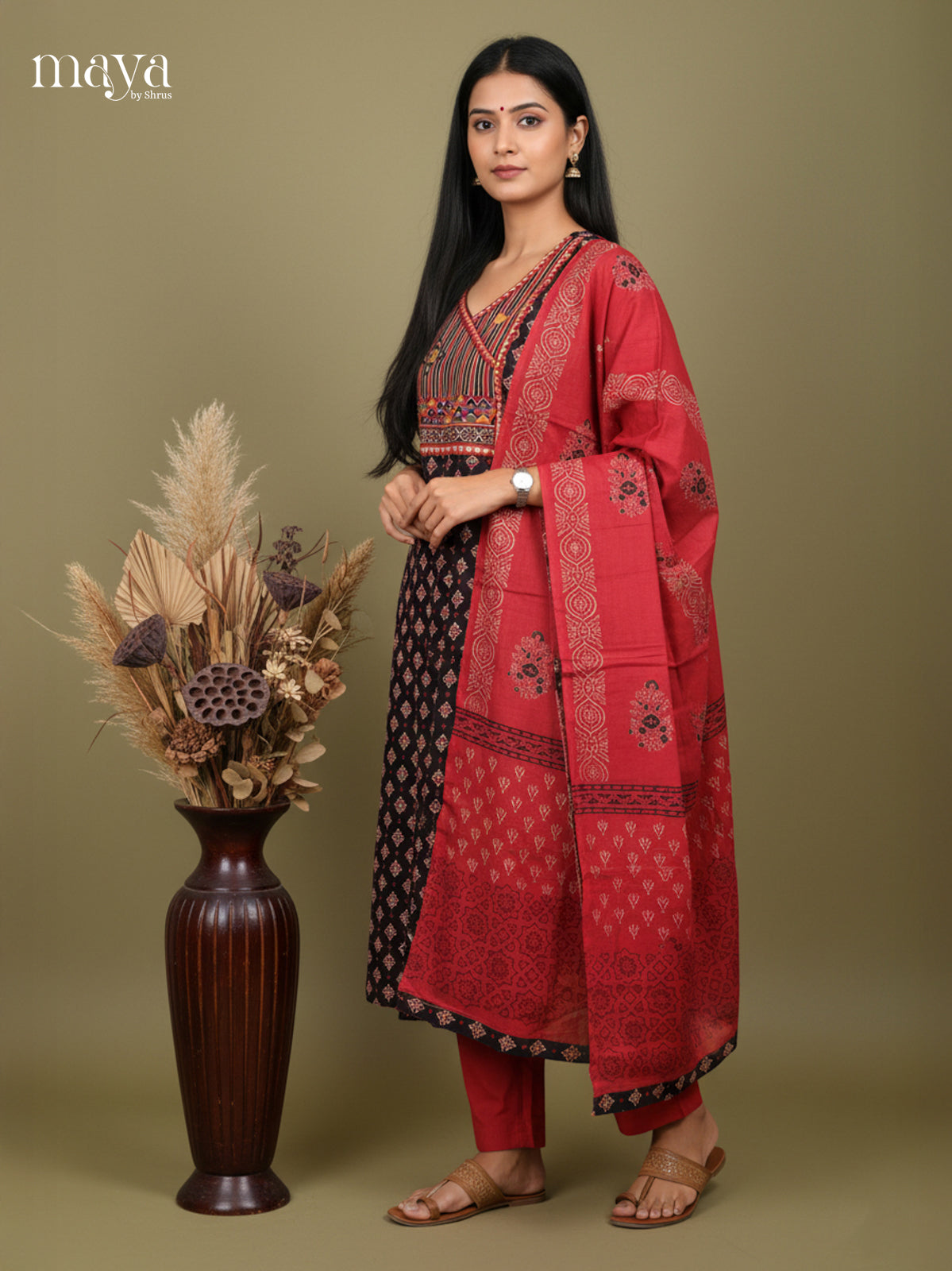 Black & Red- Floral printed Readymade 3 Piece Salwar