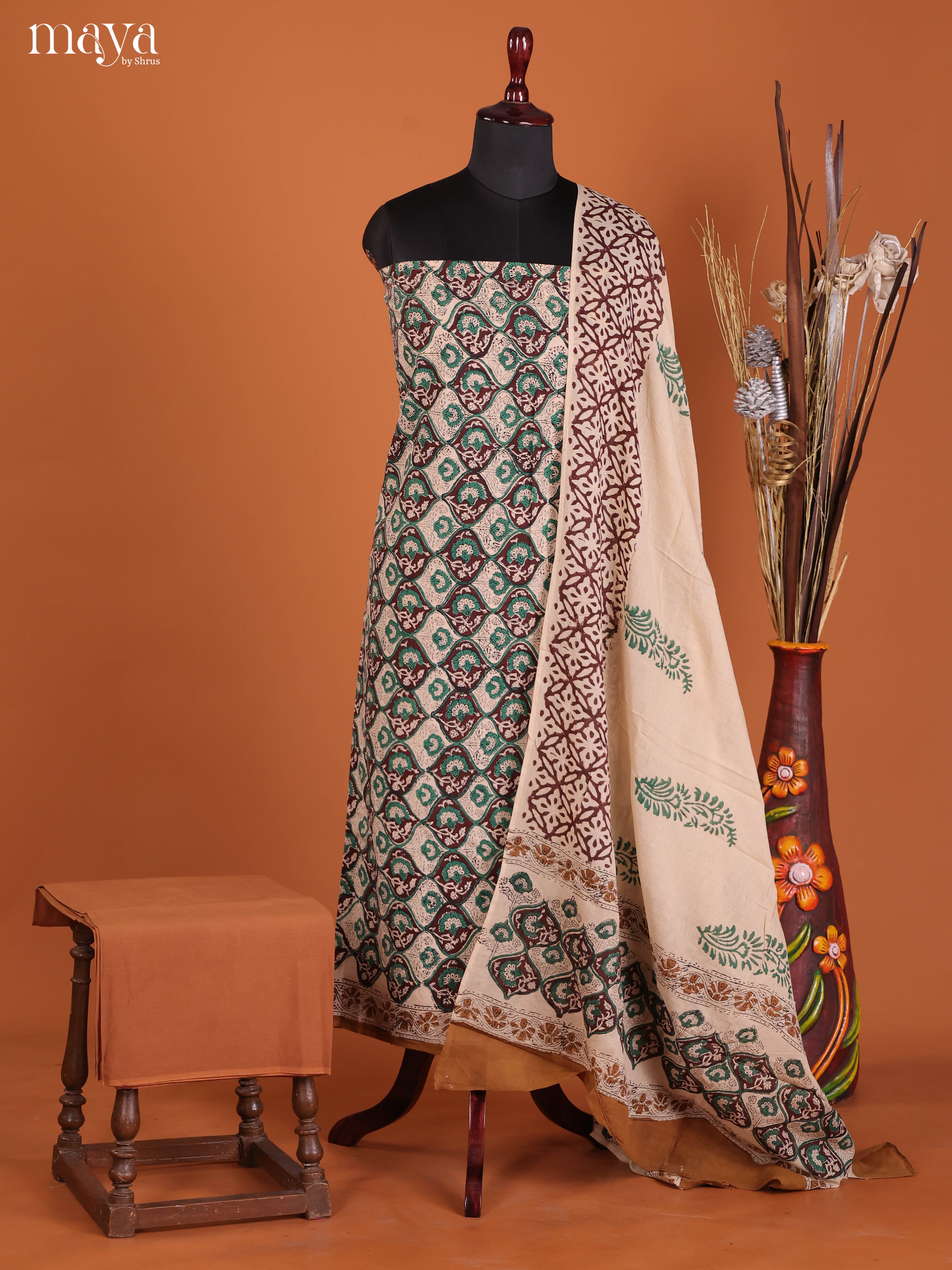 Elegant Green Floral Hand-Block Cotton Salwar Set With a Cream Base