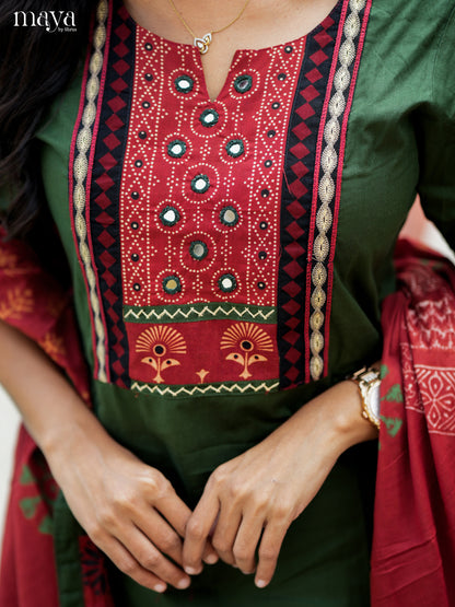 Serene Green & Red Cotton Salwar Suit with Embroidered Yoke Neck