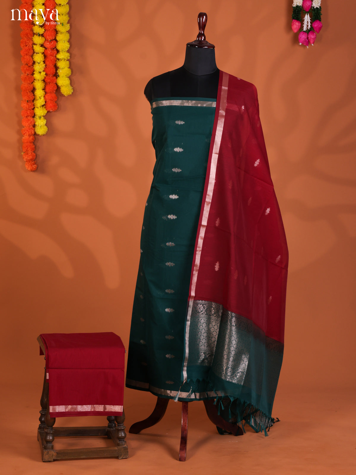 Green & Red -Semi silkcotton salwar unstitch