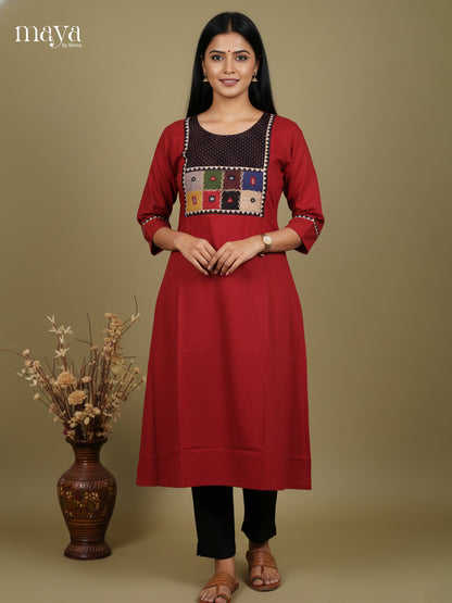 Red Cotton Cotton Readymade Kurti with mirror embroidered neck yoke - MDL31002
