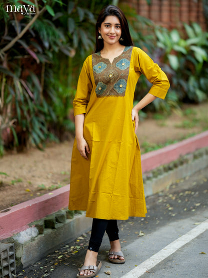 MEA17001-Readymade Kurti