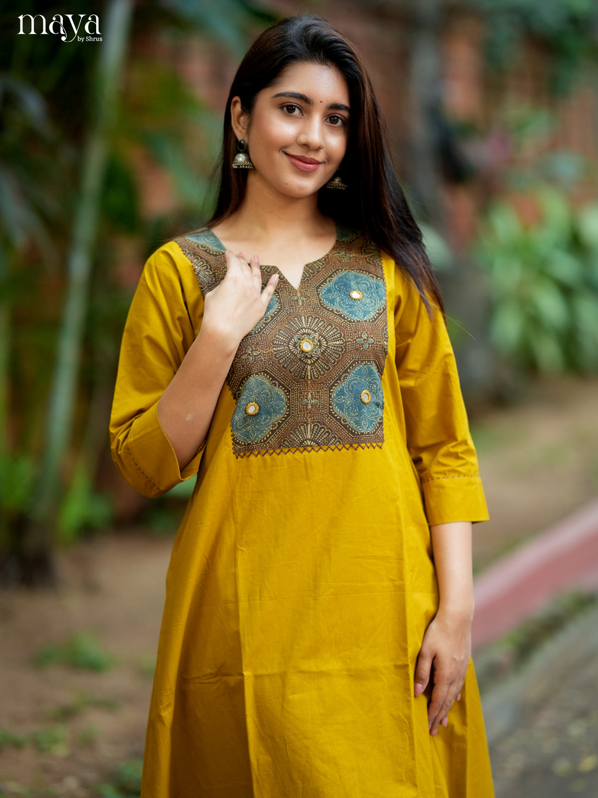 MEA17001-Readymade Kurti