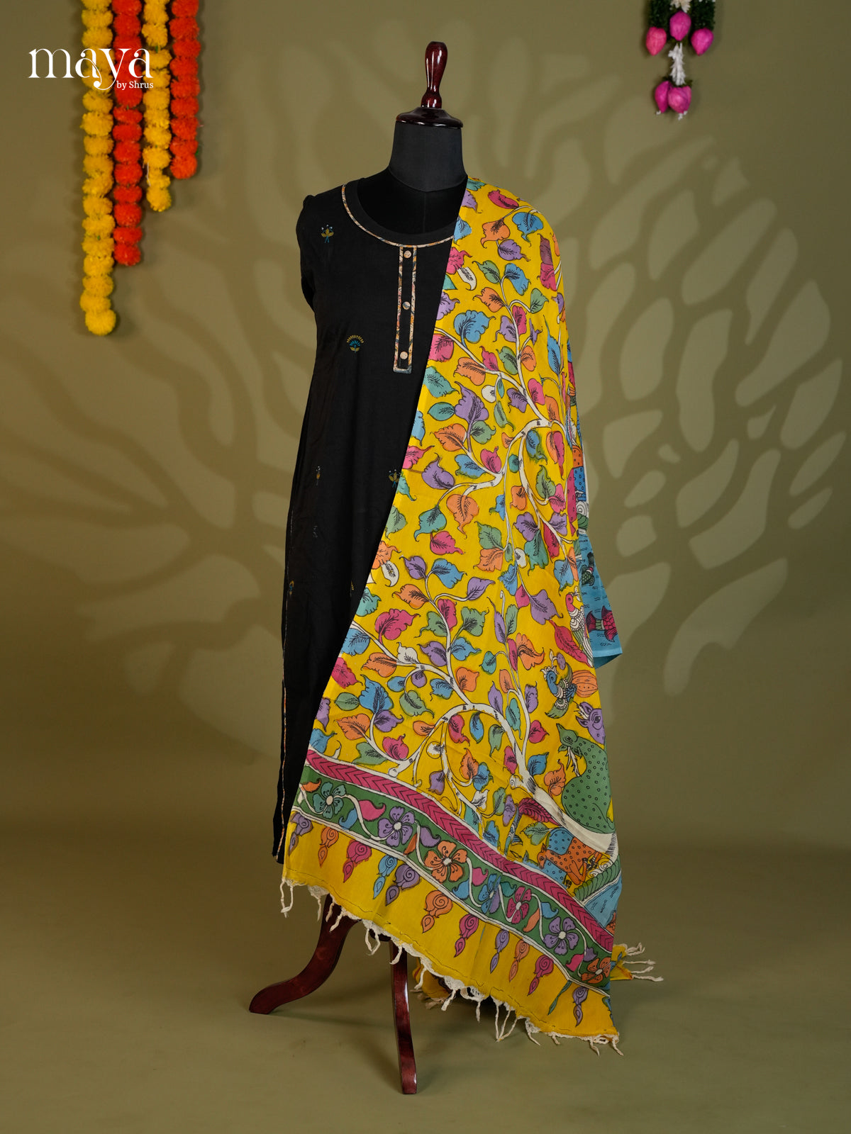 MEA24028-Penkalamkari  Dupatta