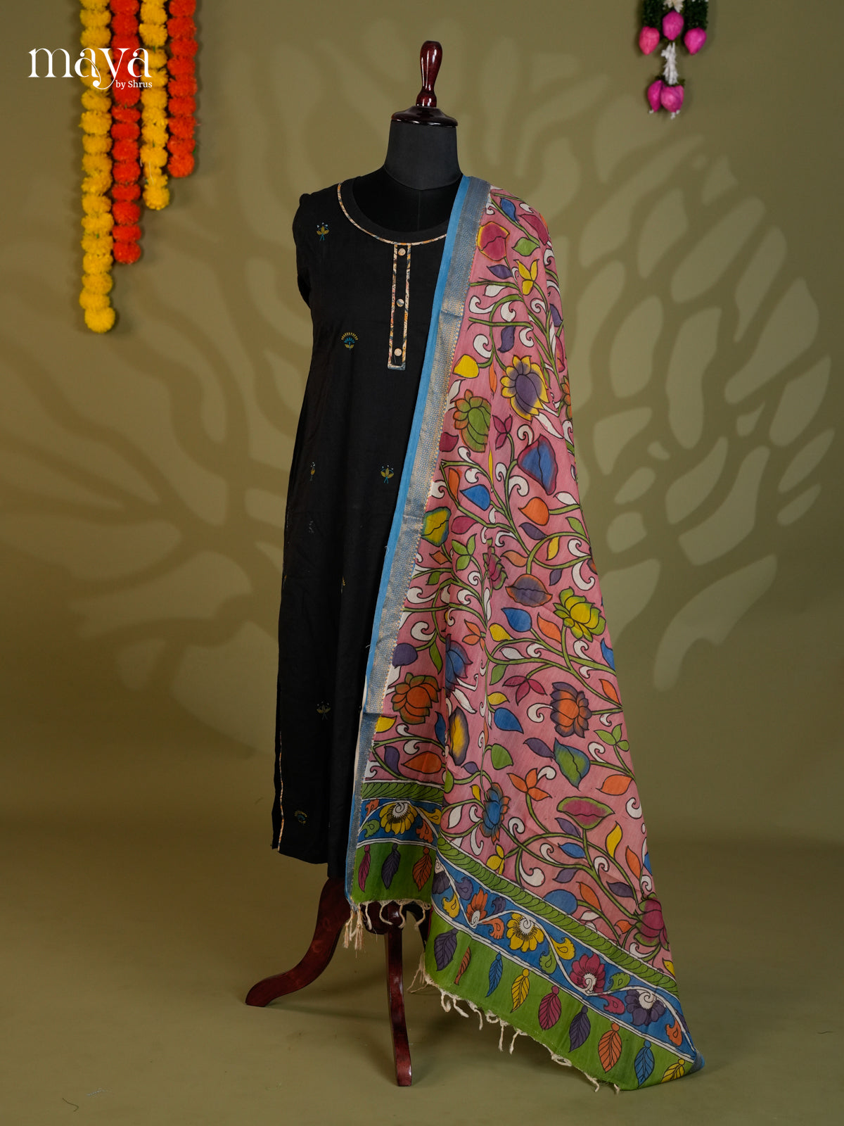 MEA24054-Penkalamkari  Dupatta
