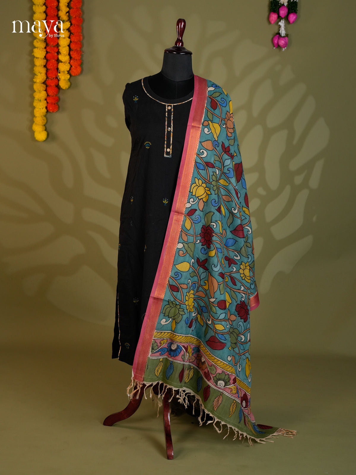 MEA24066-Penkalamkari  Dupatta