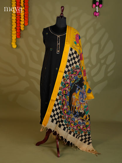 MEA24093-Penkalamkari  Dupatta
