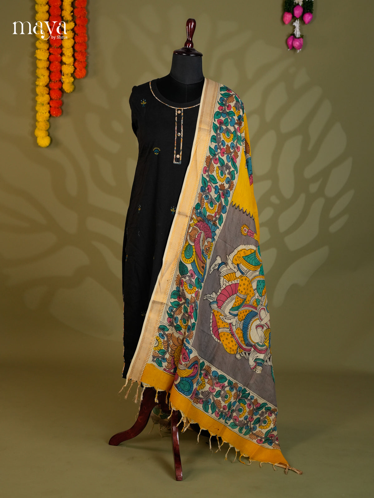 MEA24096-Penkalamkari  Dupatta