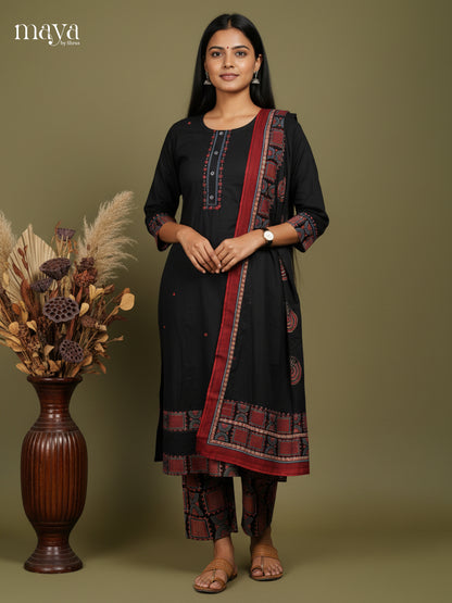 Readymade 3PC Suits - MEC12002