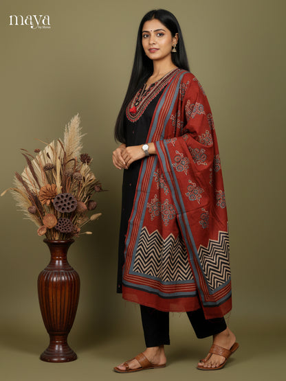 Readymade 3PC Suits - MEC12011