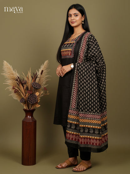 Readymade 3PC Suits - MEC12014