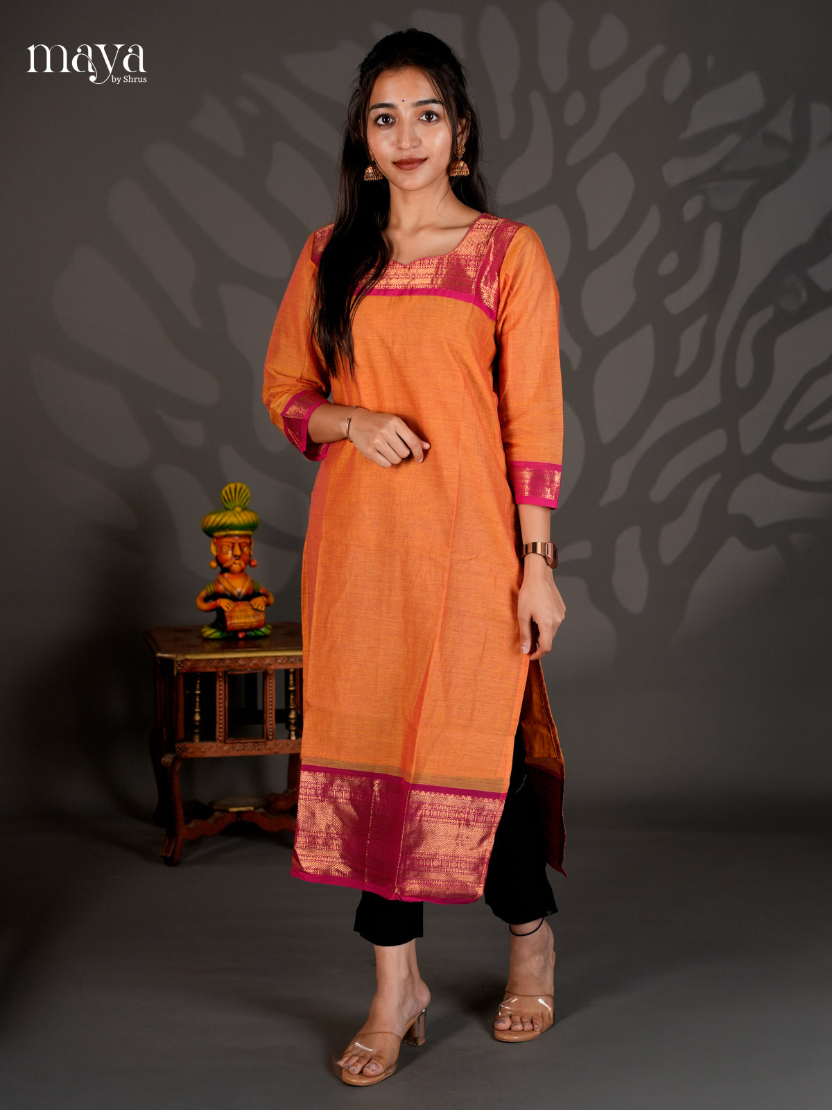 MEC25001-Readymade Kurti