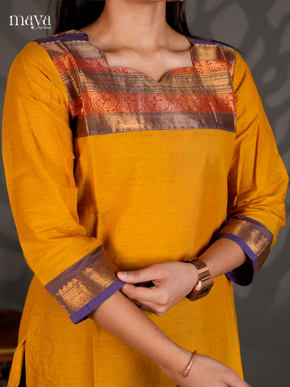 MEC25002-Readymade Kurti