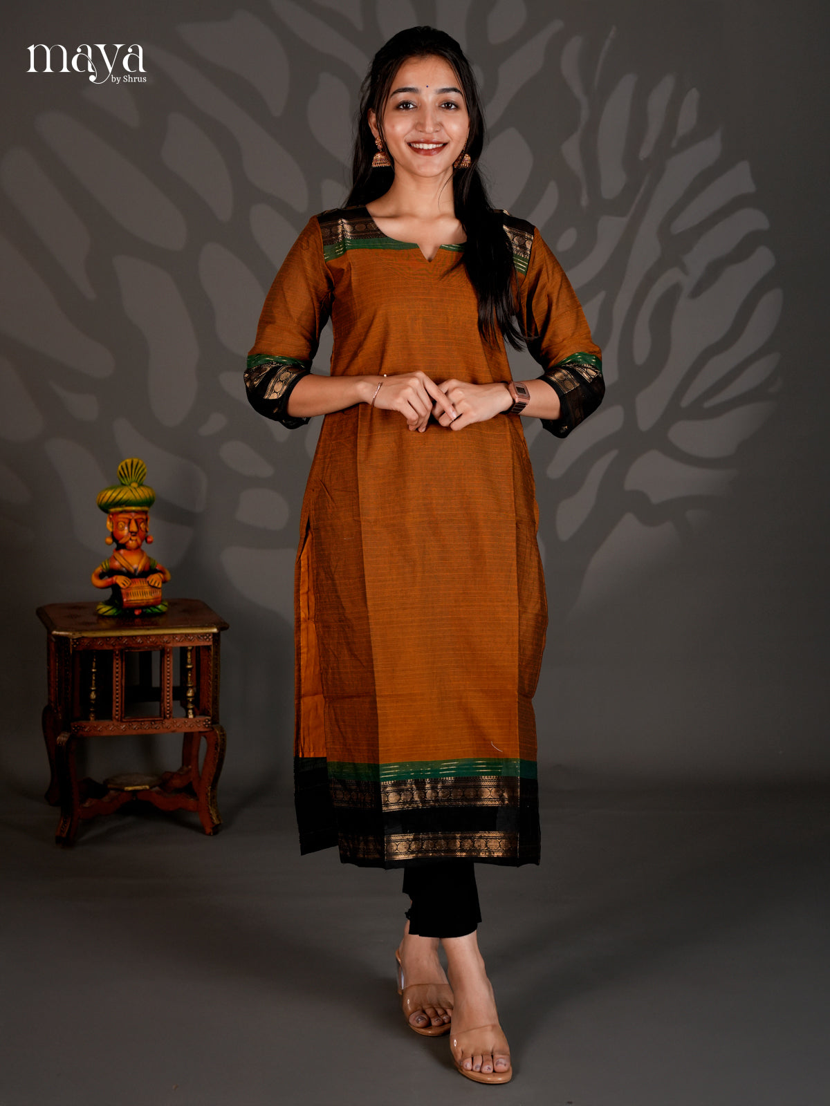 MEC25003-Readymade Kurti