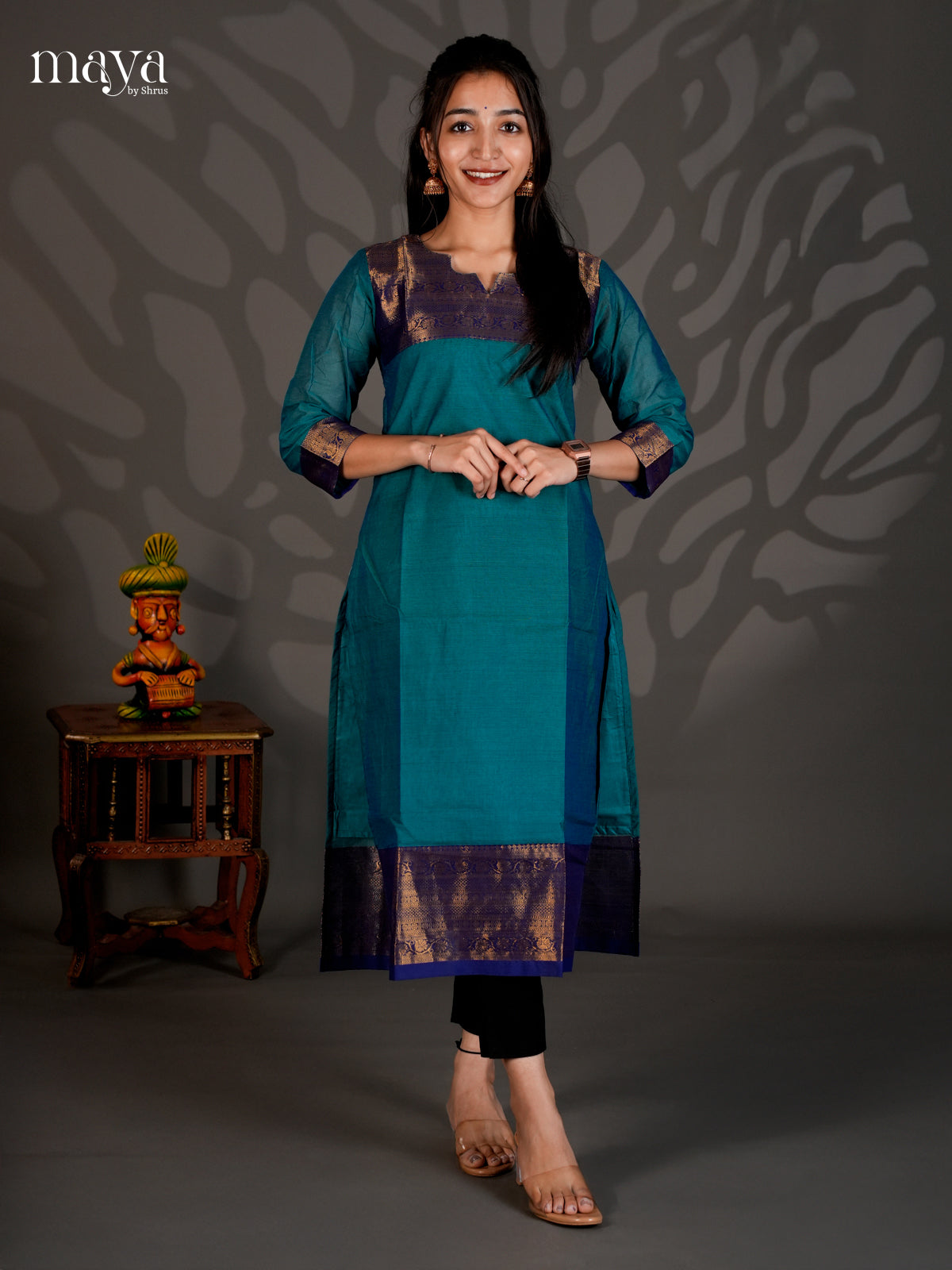 MEC25007-Readymade Kurti