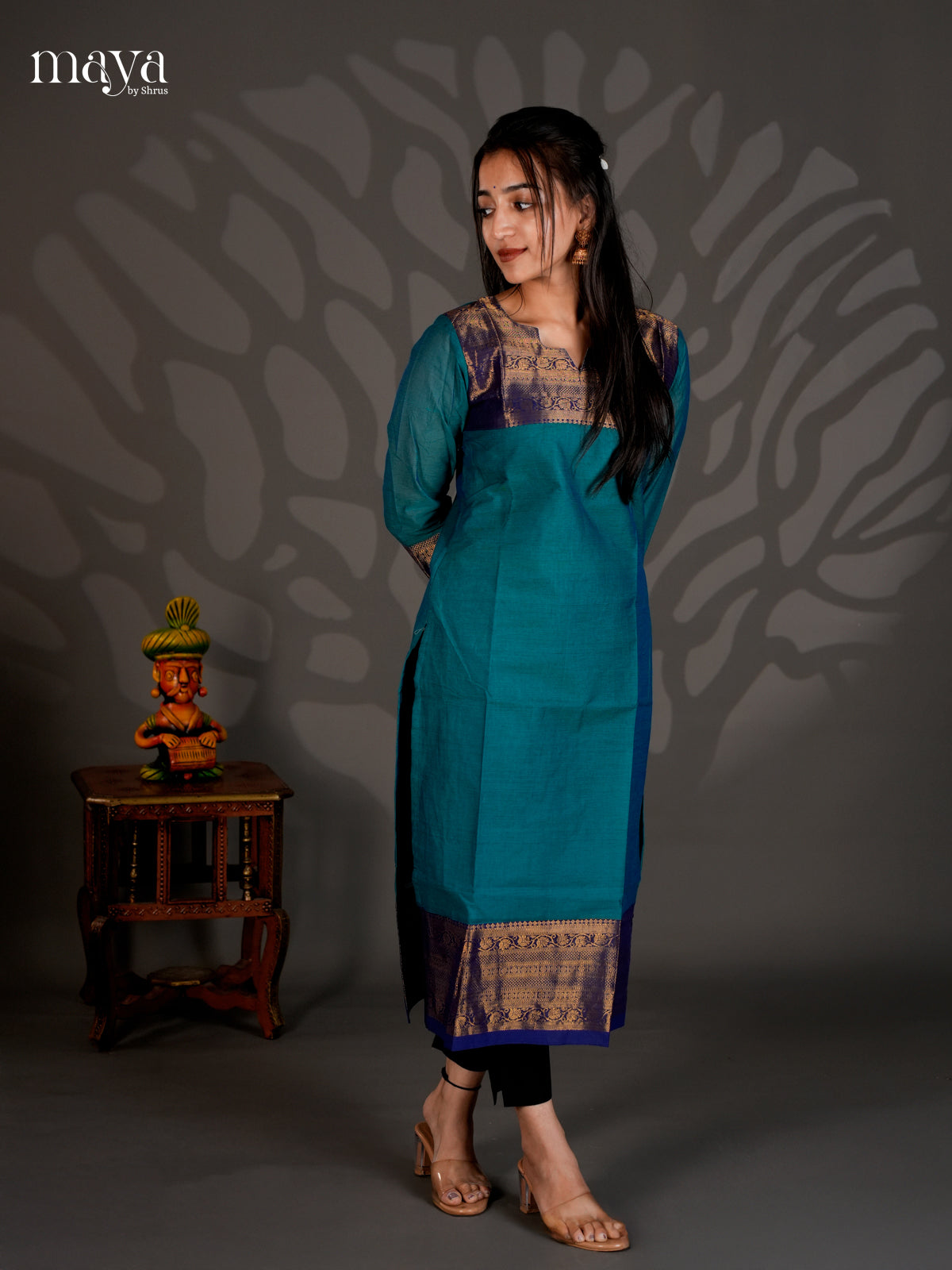 MEC25007-Readymade Kurti