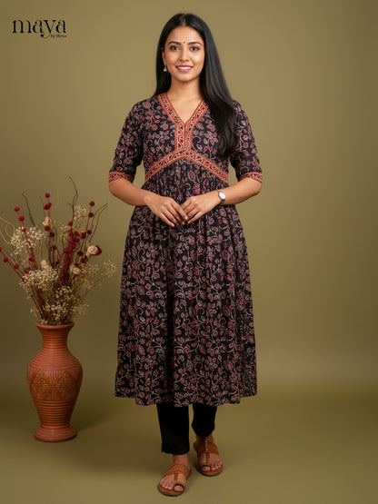 Readymade Kurti - MED08022