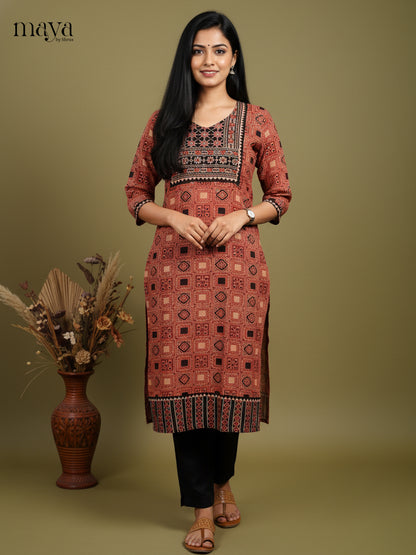 Readymade Kurti - MED08031
