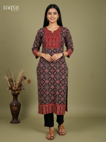 Readymade Kurti - MEE07003
