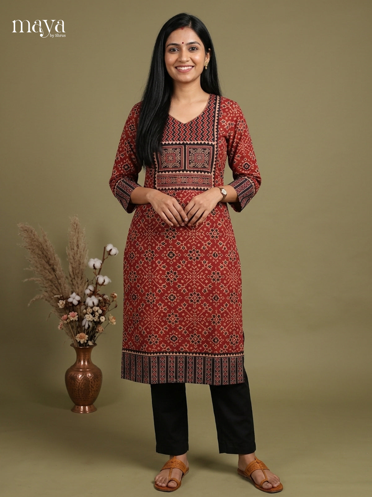 Readymade Kurti - MEE07005