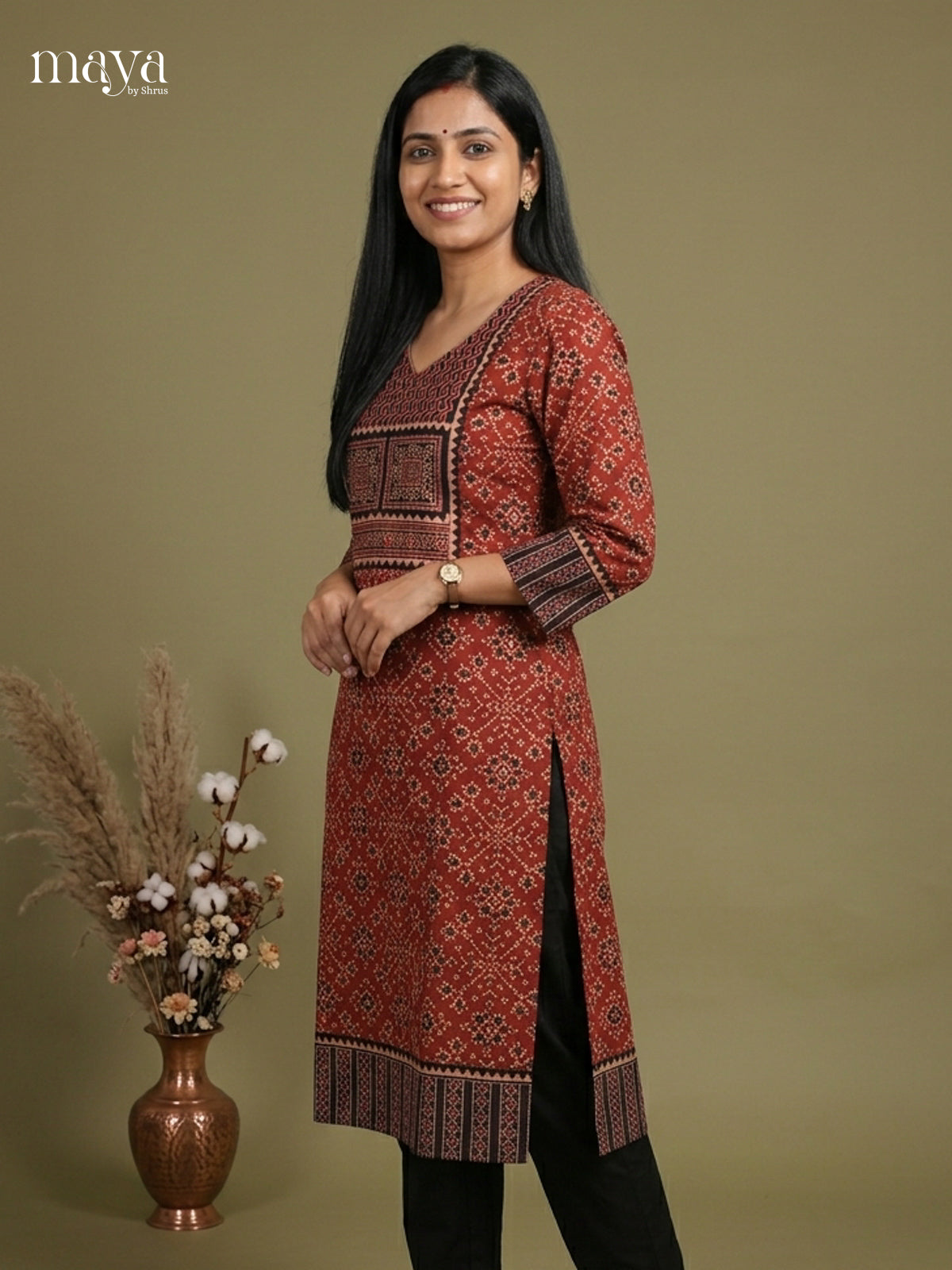 Readymade Kurti - MEE07005