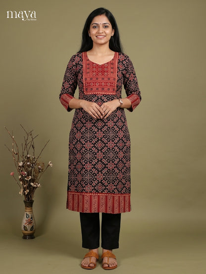 Readymade Kurti - MEE07013