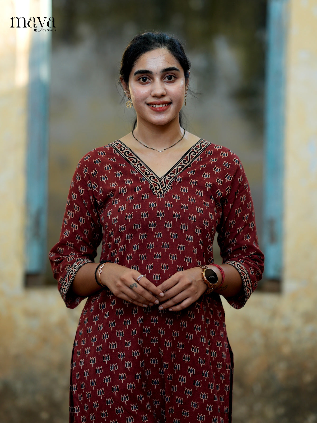 Readymade Kurti - MEE07018