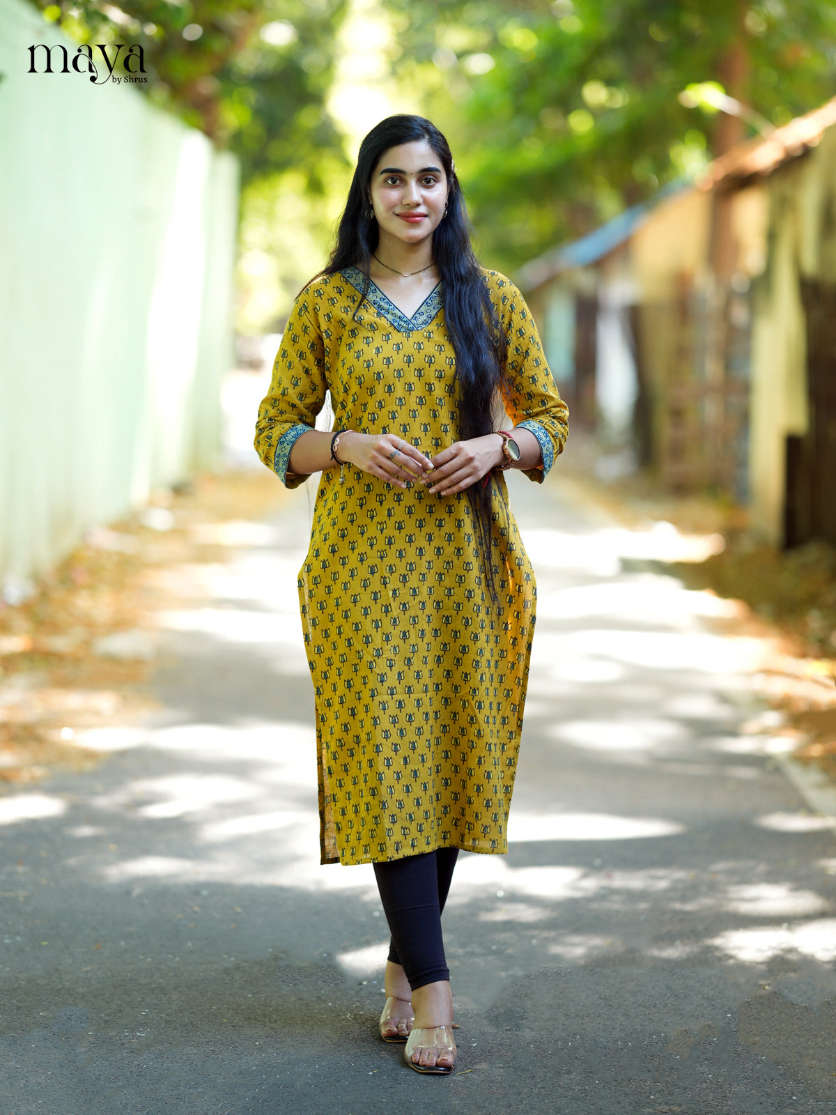 Readymade Kurti - MEE07021