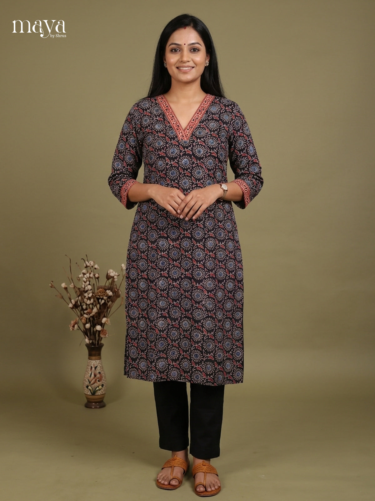 Readymade Kurti - MEE07022