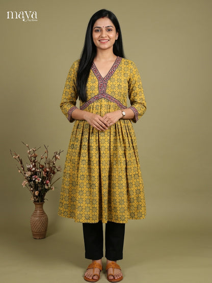 Aliya Cut Ajrakh Readymade Kurti - MEE07030