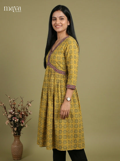 Aliya Cut Ajrakh Readymade Kurti - MEE07030