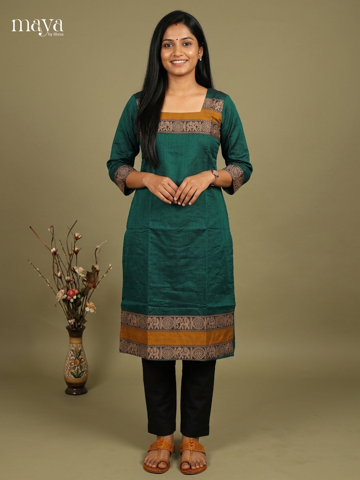 Readymade Kurti - MEE07066