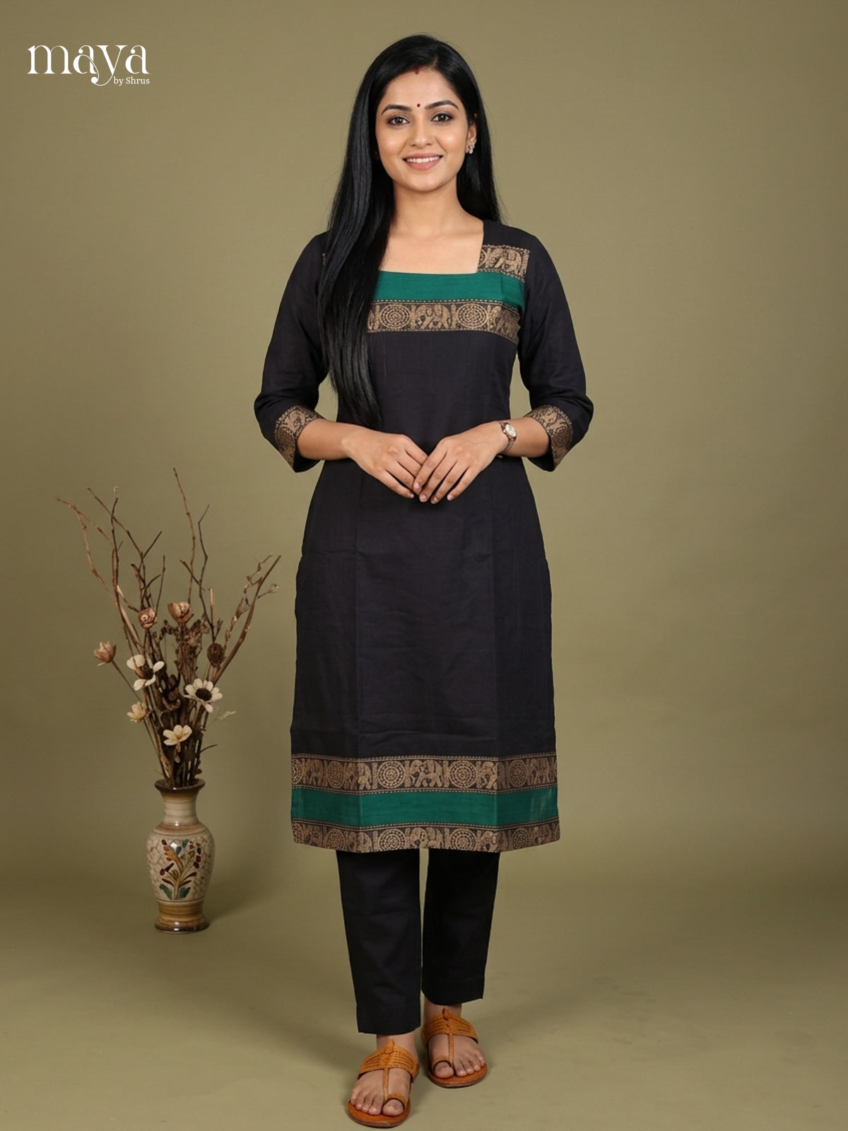 Readymade Kurti - MEE07076