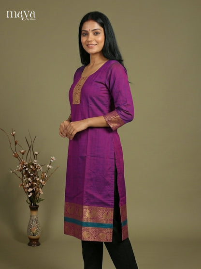 Readymade Kurti - MEE07088