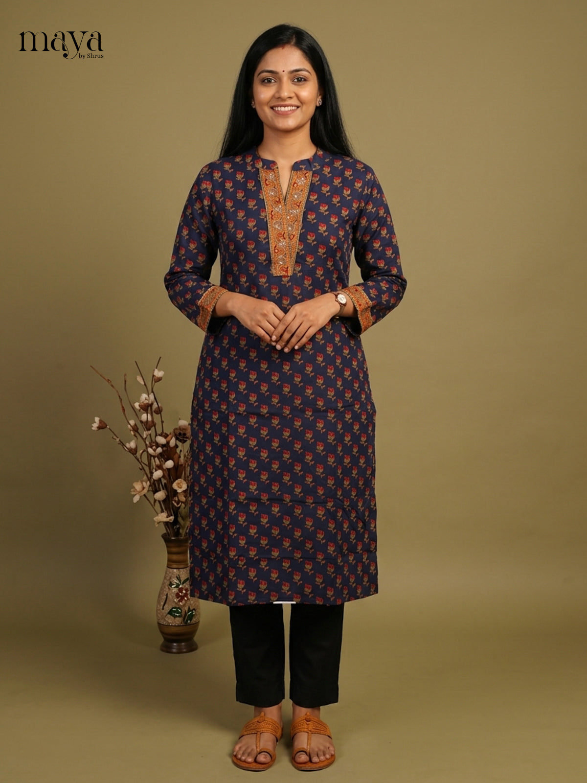 Readymade Kurti - MEF18008