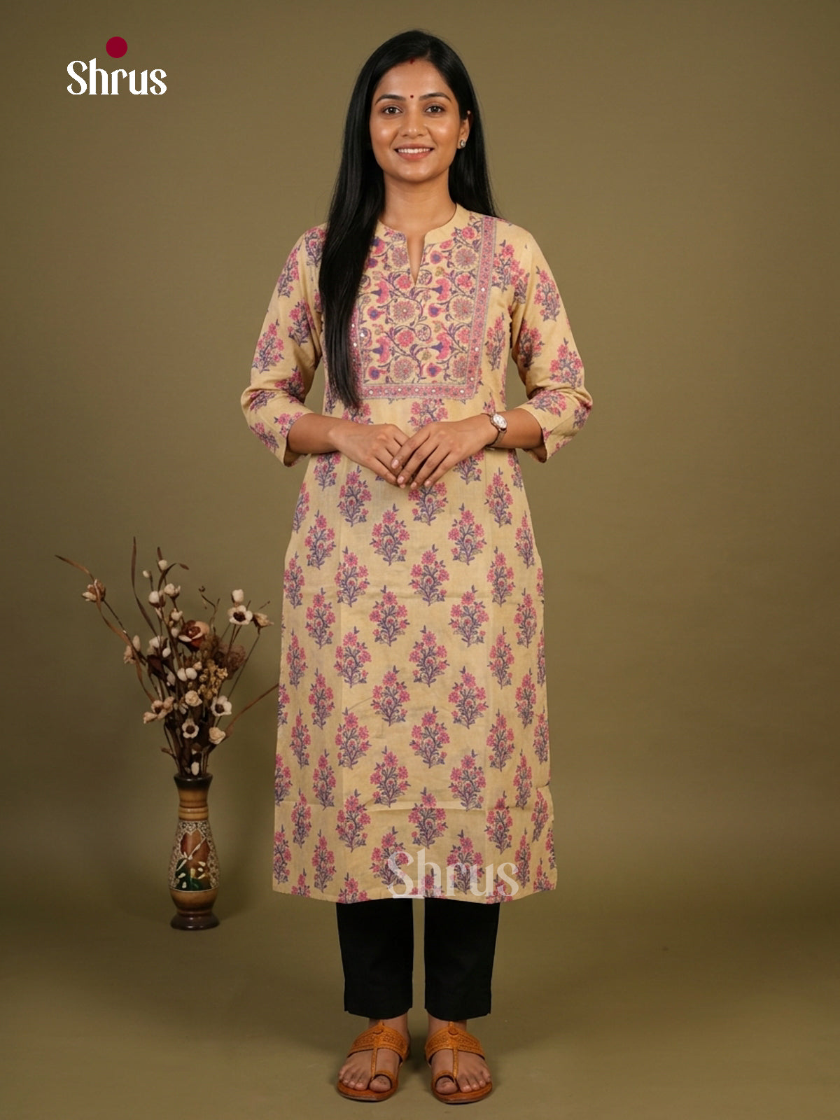 Readymade Kurti - MEF18018