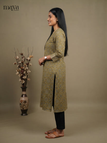 Readymade Kurti-MEF22070