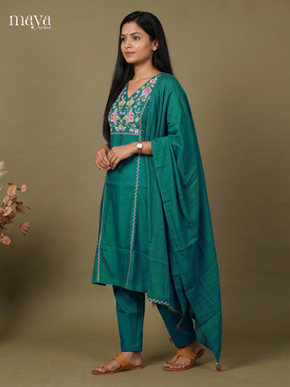 Readymade 3 Piece-MEF22210
