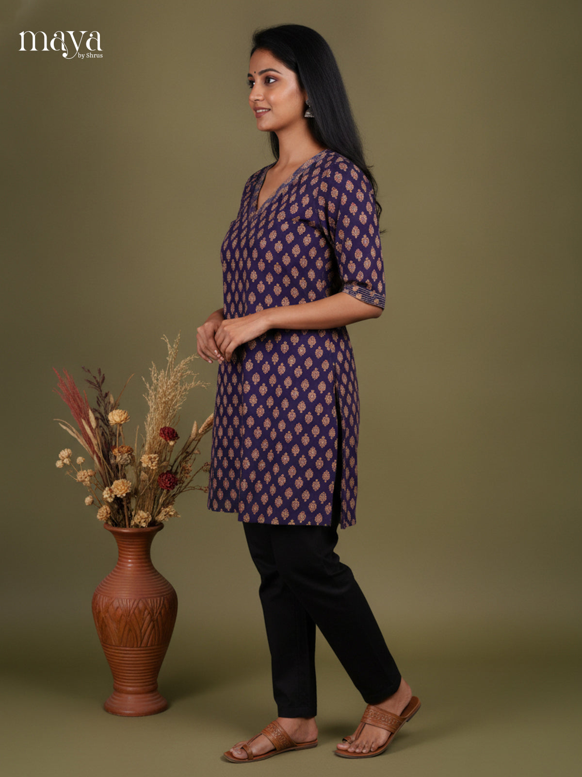 Readymade Kurti-MEF22255
