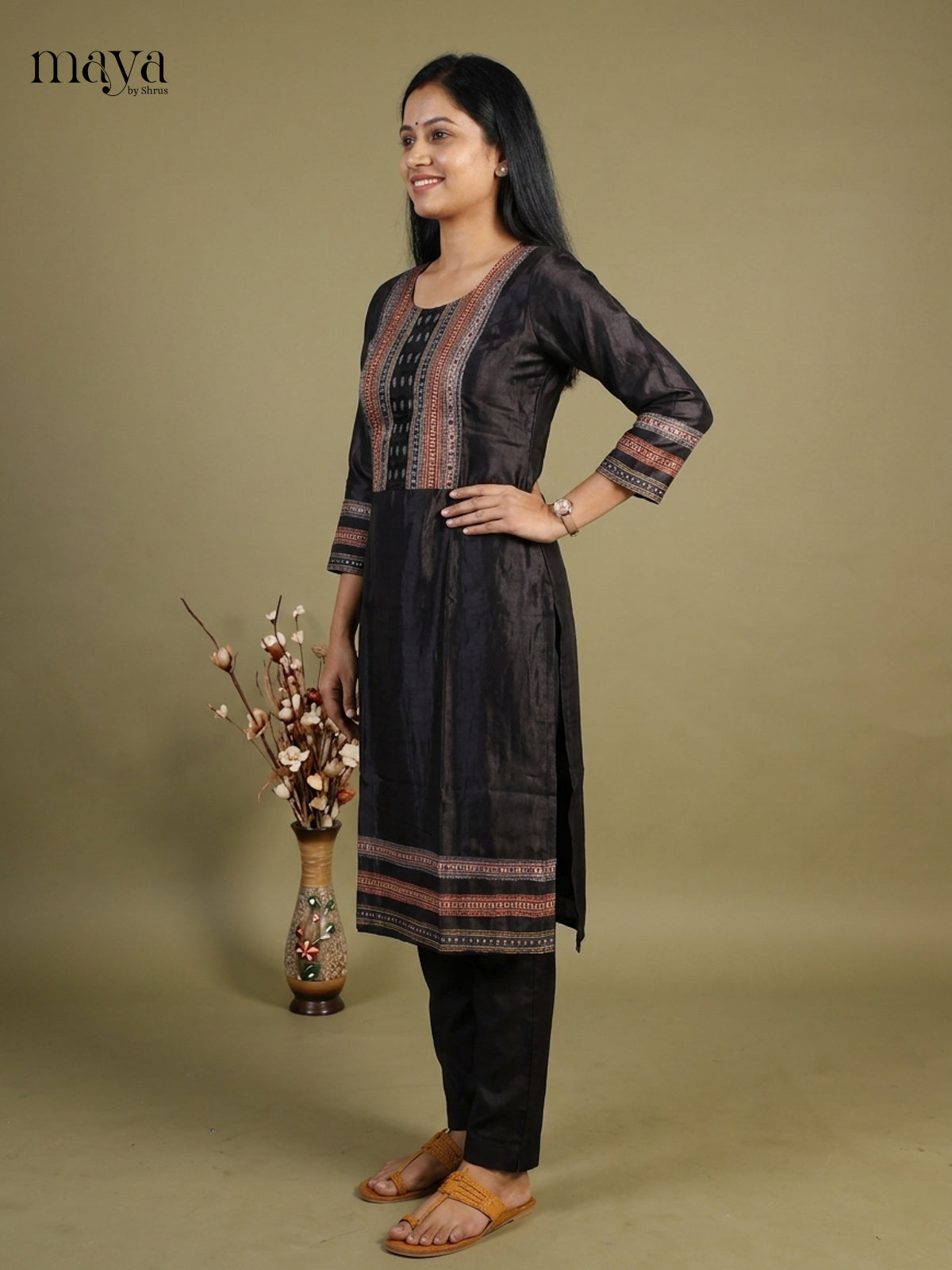 Readymade Kurti - MEF27091