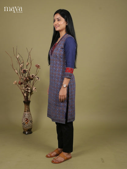Readymade Kurti - MEF27095