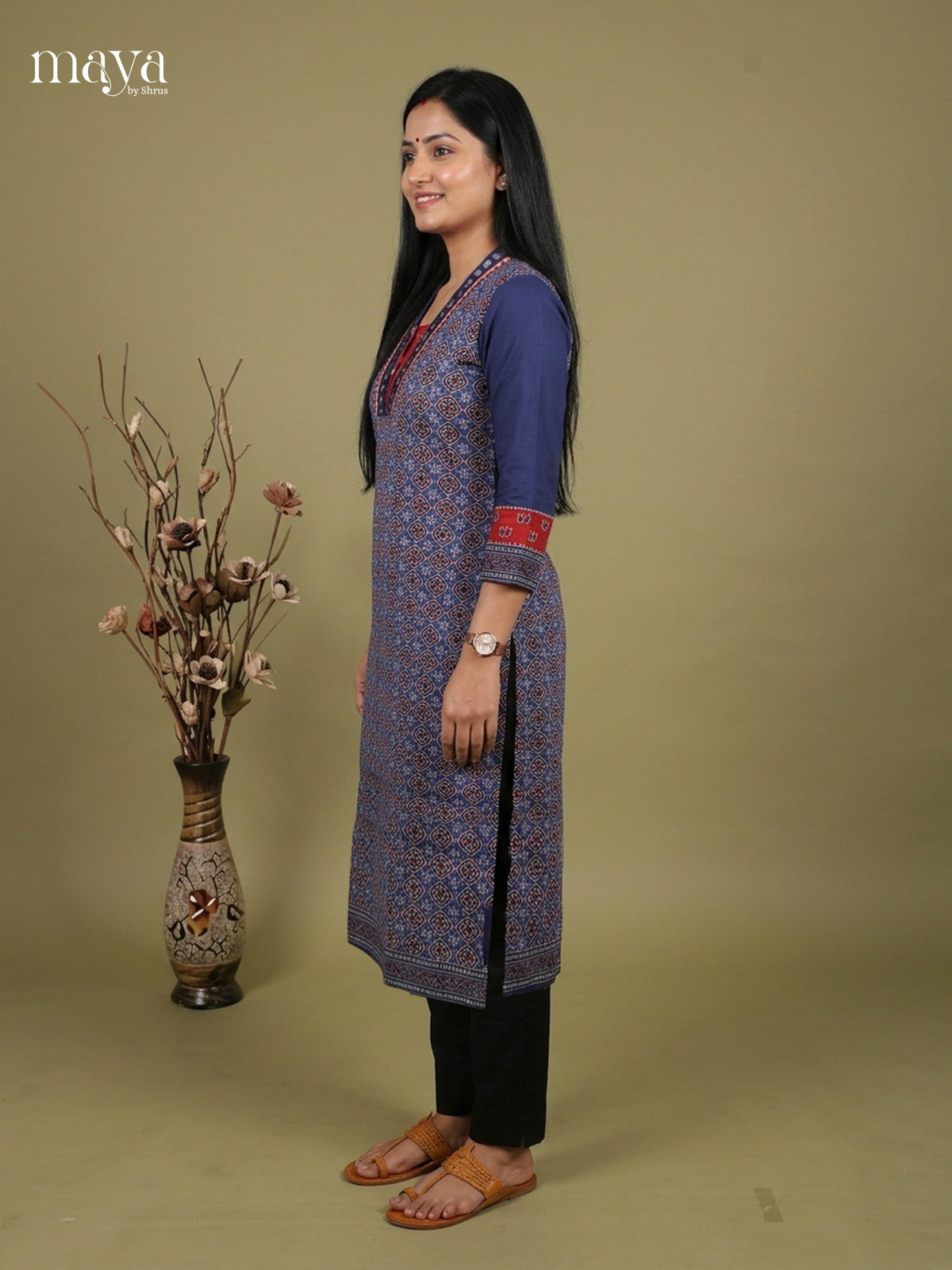Readymade Kurti - MEF27095