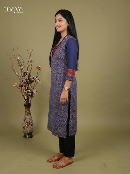 Readymade Kurti - MEF27095