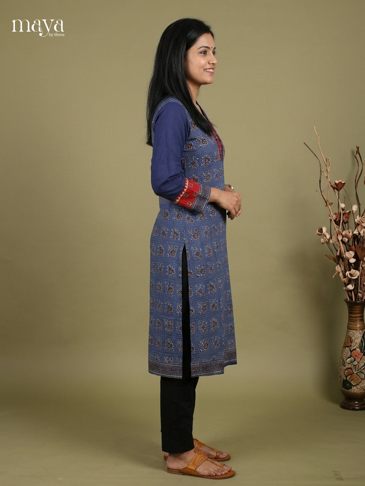 Readymade Kurti - MEF27098