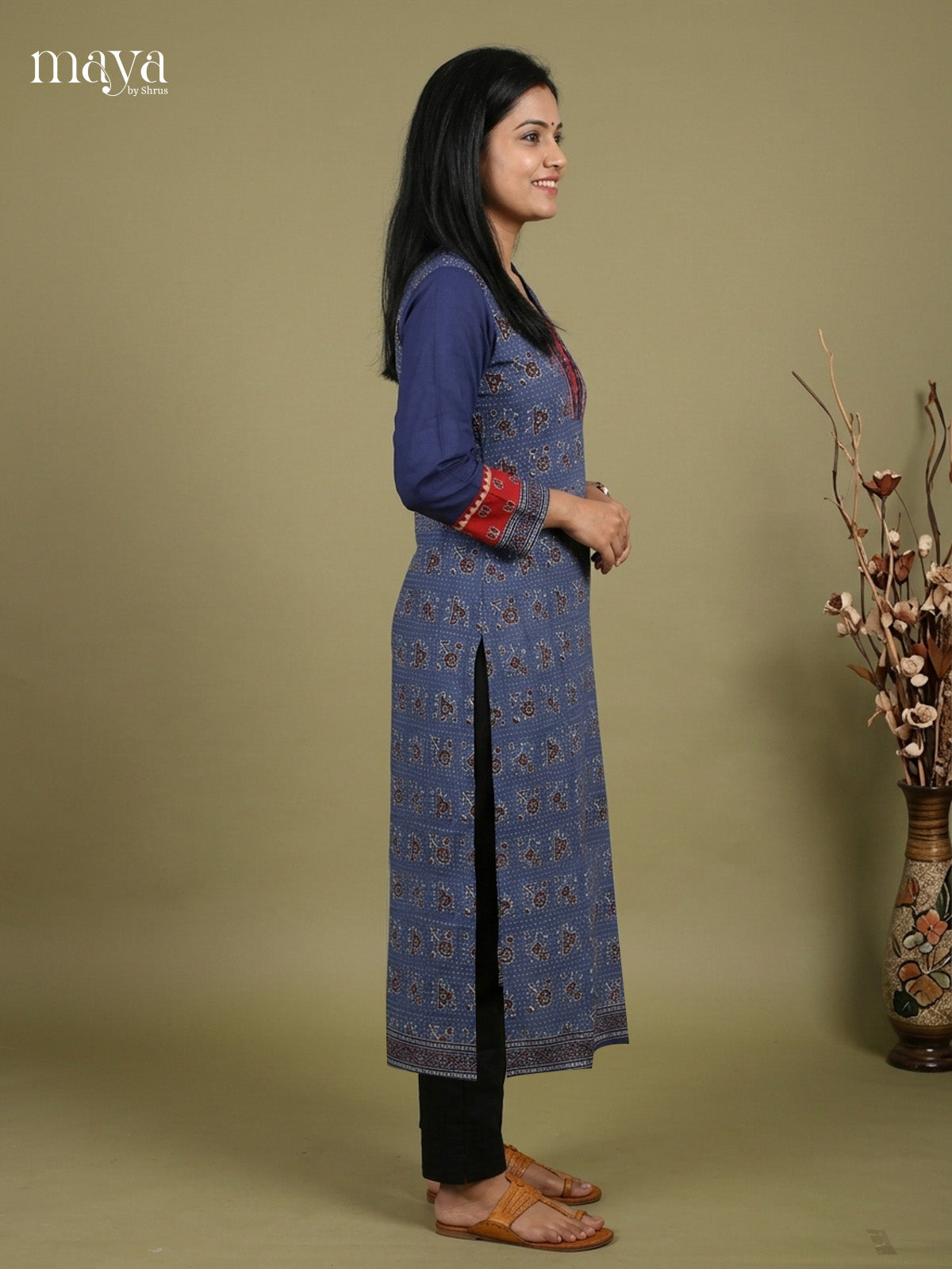 Readymade Kurti - MEF27098