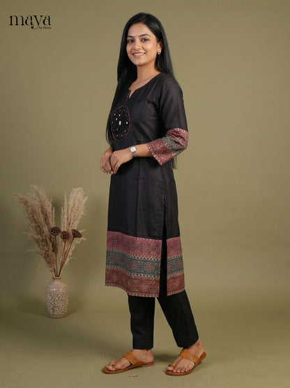 Readymade Kurti - MEF29135