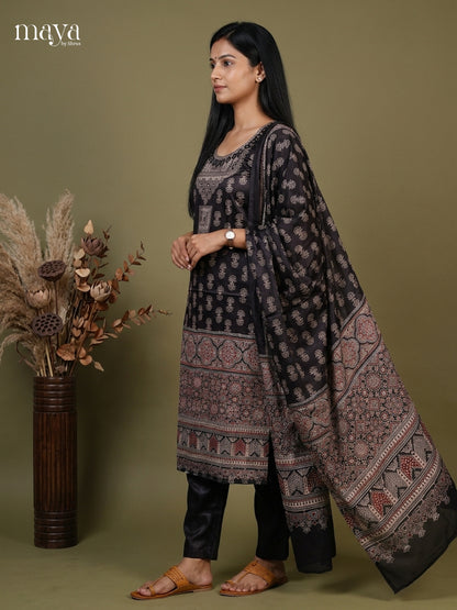 Readymade 3PC Suits - MEF29184