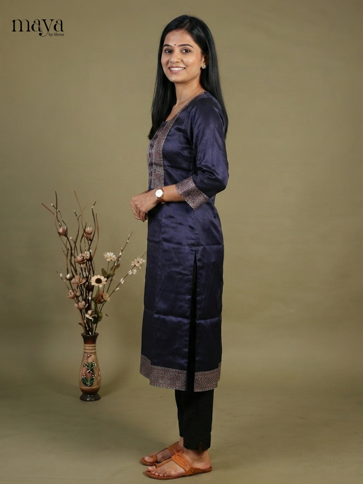 Readymade Kurti - MEF300006